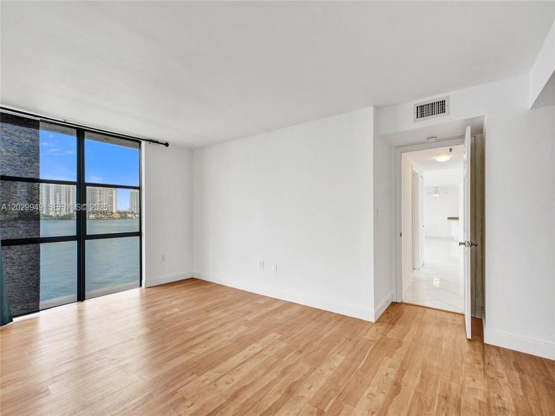 Comprar apartamento en Fairview House S403