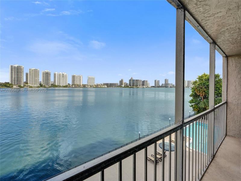 Comprar apartamento en Fairview House S403