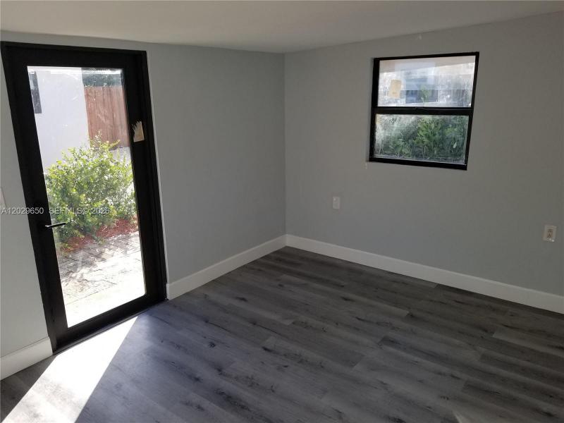 Property photo # 6