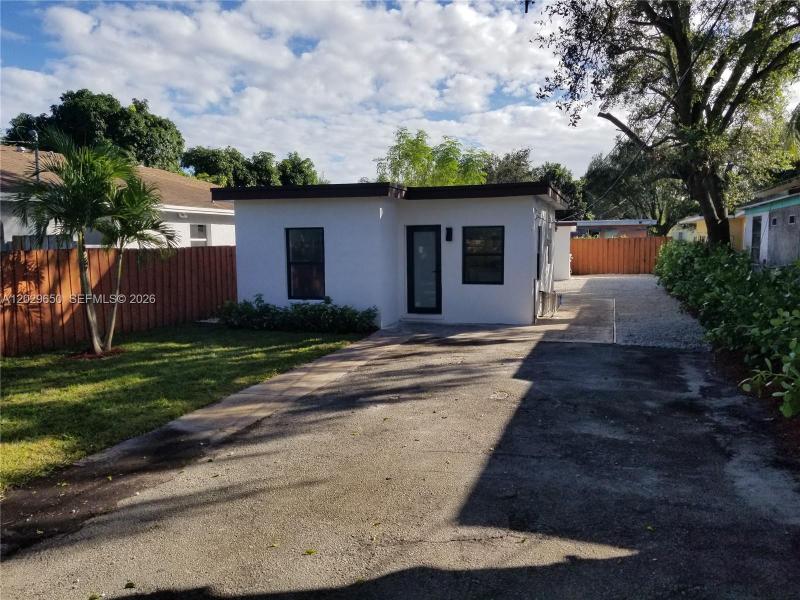 Property photo # 0