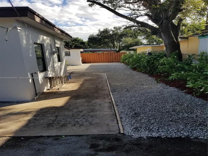 Property photo # 2