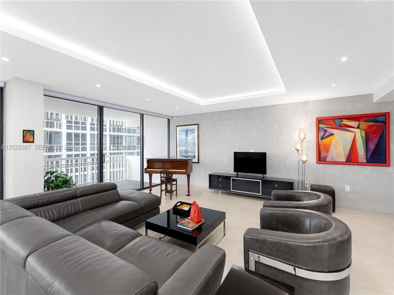 Comprar apartamento en Kenilworth 604
