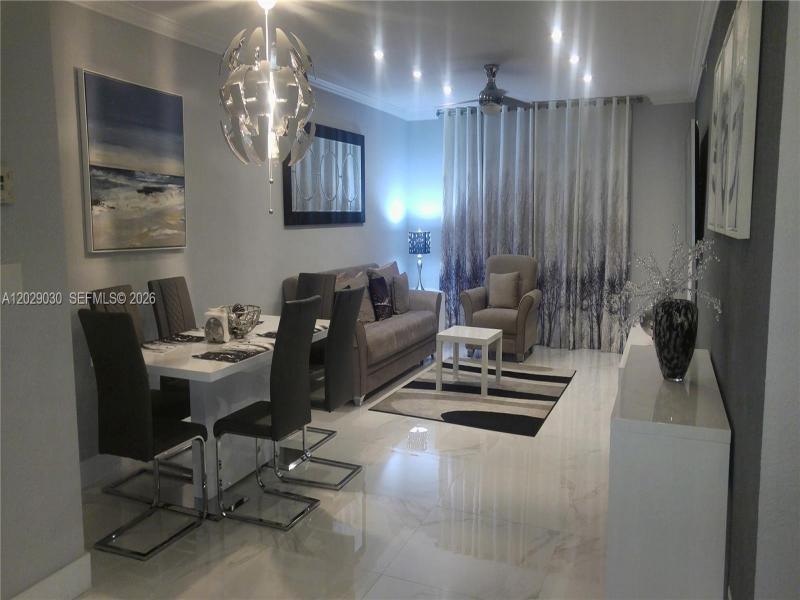 Condo for sale at The Wave Condo L04
