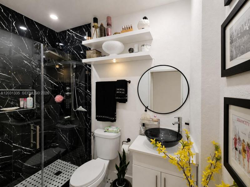 Property photo # 9