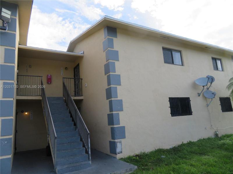 Property photo # 0