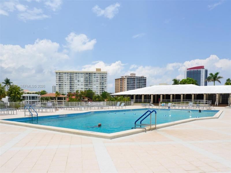 Condo for sale at The Hemispheres 4G