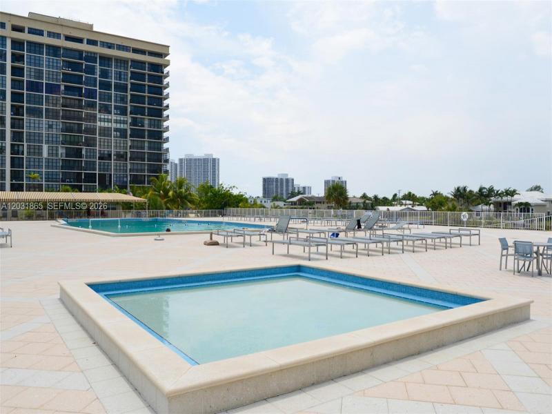 Condo for sale at The Hemispheres 4G