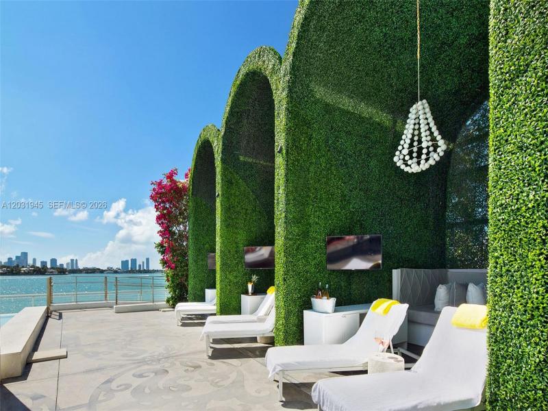 Property photo # 8