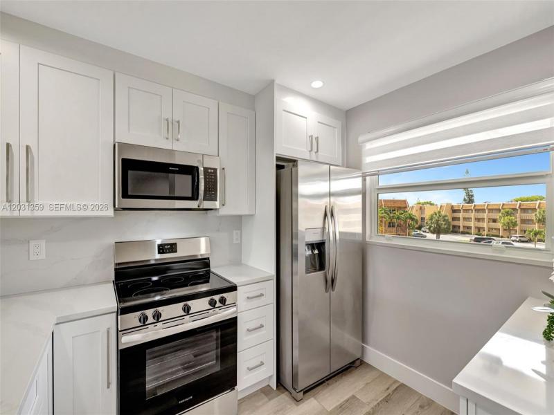 Property photo # 9
