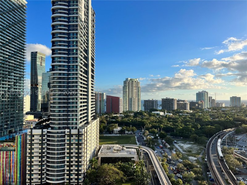 Apartment for rent at Axis on Brickell South Tower 2502-S
