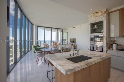Two Park Grove Apt #20D