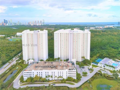 One Fifty One at Biscayne Apt #1001