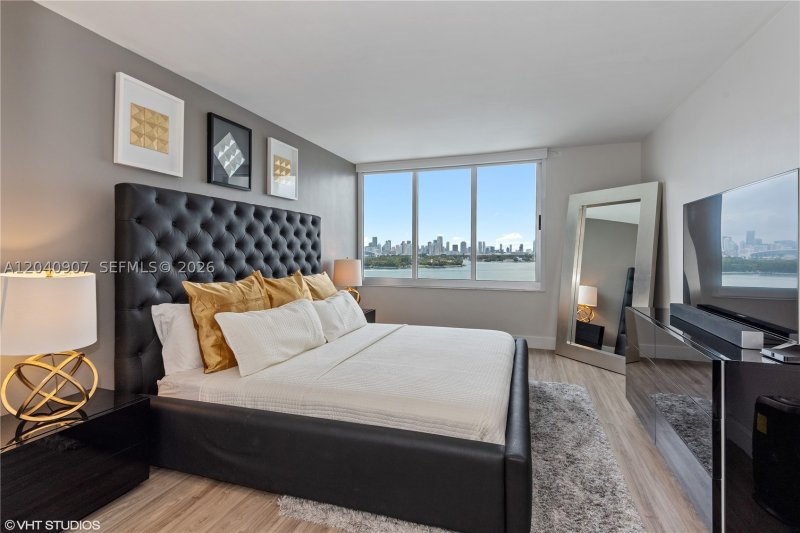 Apartment for rent at Mirador North Tower 1005