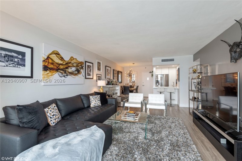 Apartment for rent at Mirador North Tower 1005