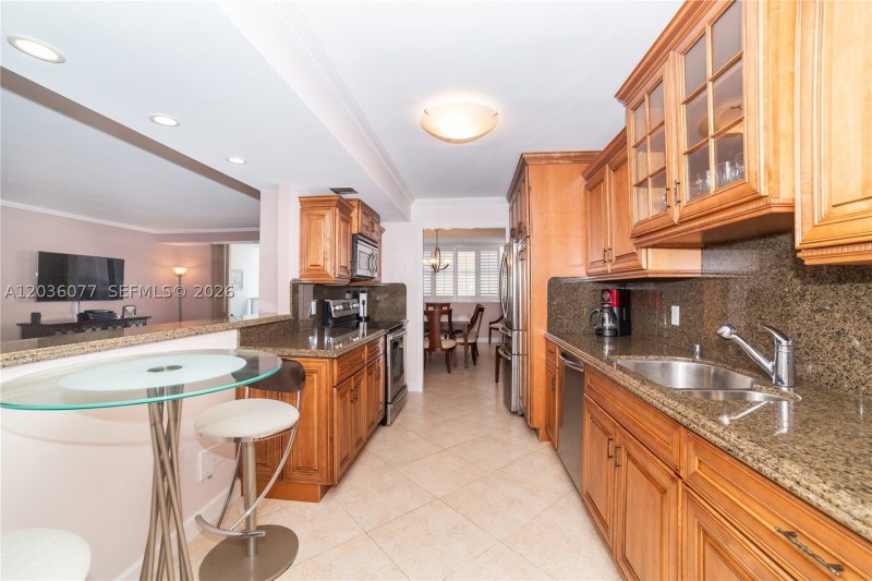 Apartment for rent at La Mer Estates 604