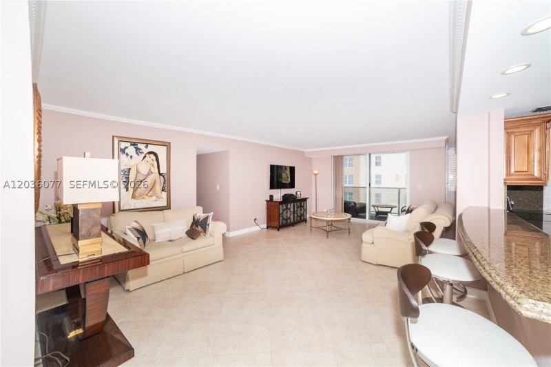Apartment for rent at La Mer Estates 604