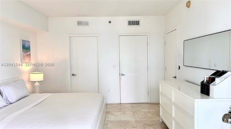 Alquiler de apartamento en Icon Brickell Tower I 2512