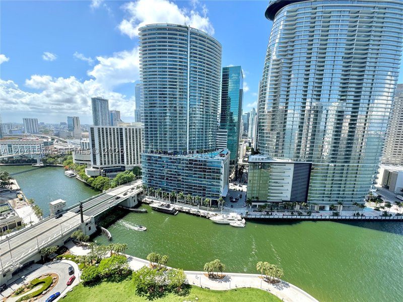 Alquiler de apartamento en Icon Brickell Tower I 2512
