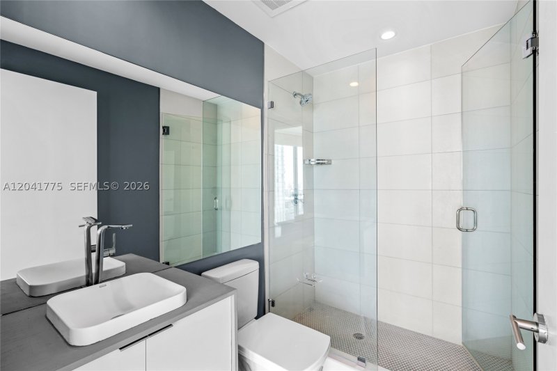Apartment for rent at Biscayne Beach 1609