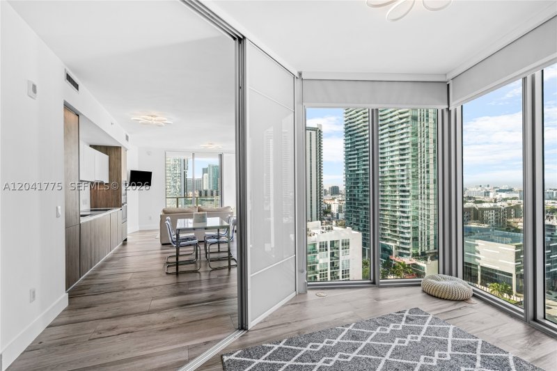 Apartment for rent at Biscayne Beach 1609