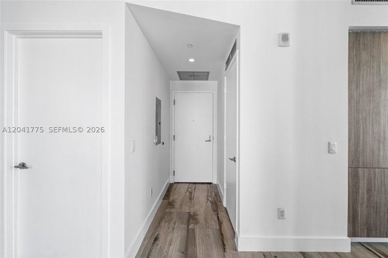 Apartment for rent at Biscayne Beach 1609