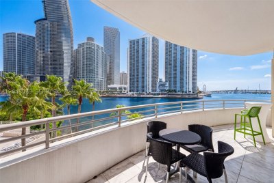 One Tequesta Point Apt #404