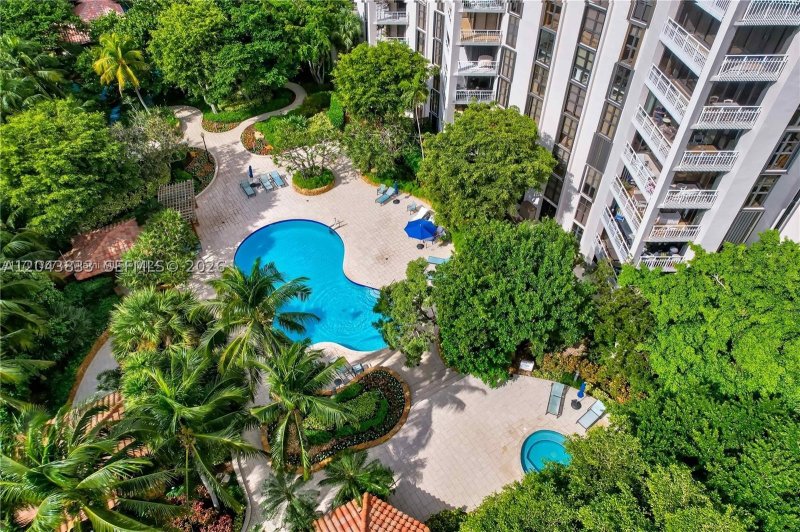 Condo for sale at Towers of Quayside 2 905
