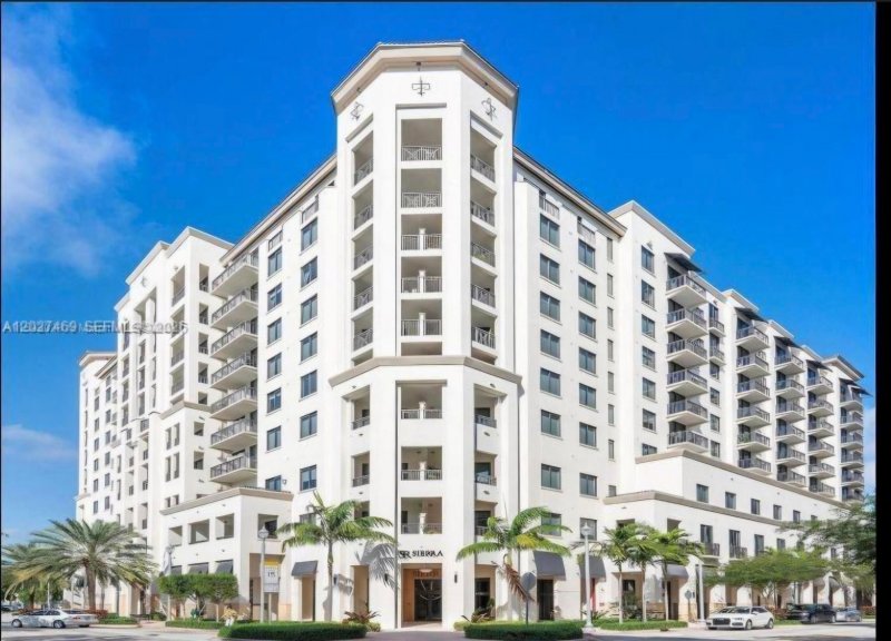 Merrick Manor Apt #204