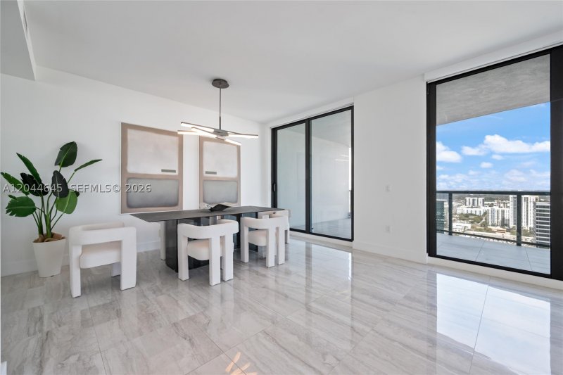 Condo for sale at 100 Las Olas 3201