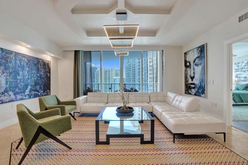Condo for sale at Las Olas River House 2906