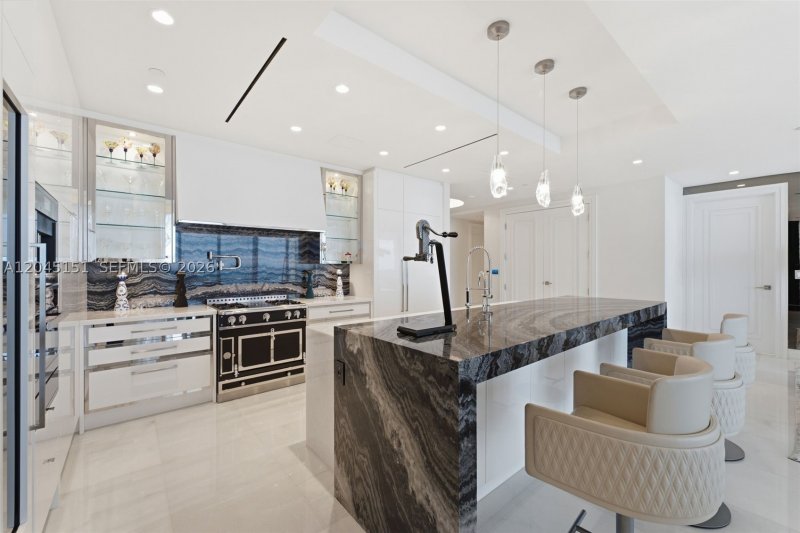 Apartment for rent at The Estates at Acqualina 3906