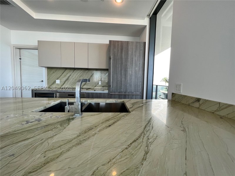 Aluguel de apartamento no SLS Lux Brickell 5309