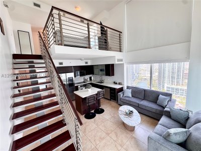 Brickell on the River South Apt #1917