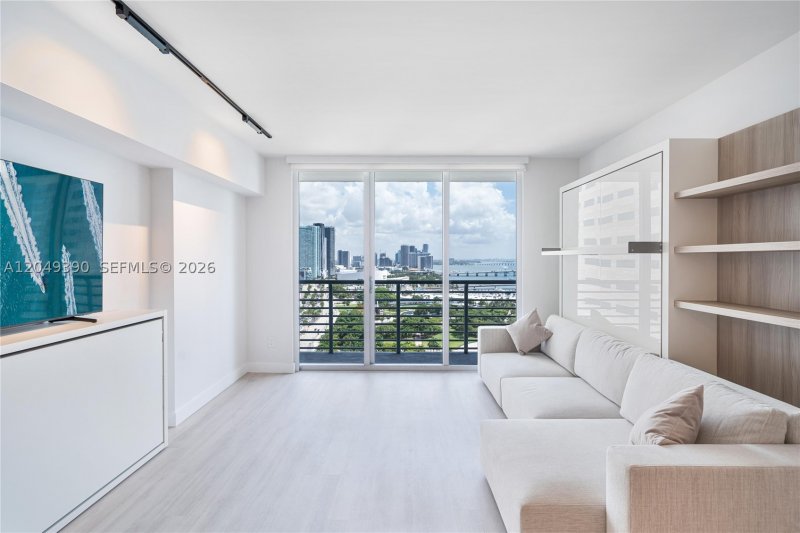 Alquiler de apartamento en One Miami East Tower 2920