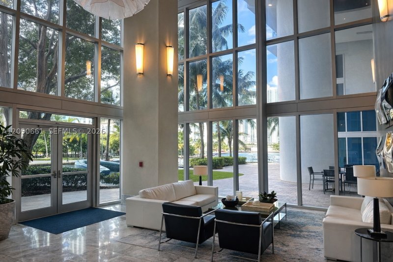 Comprar apartamento en Latitude On The River 3704