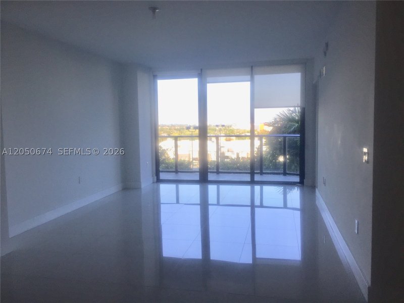 Condo for sale at Hyde Midtown 912