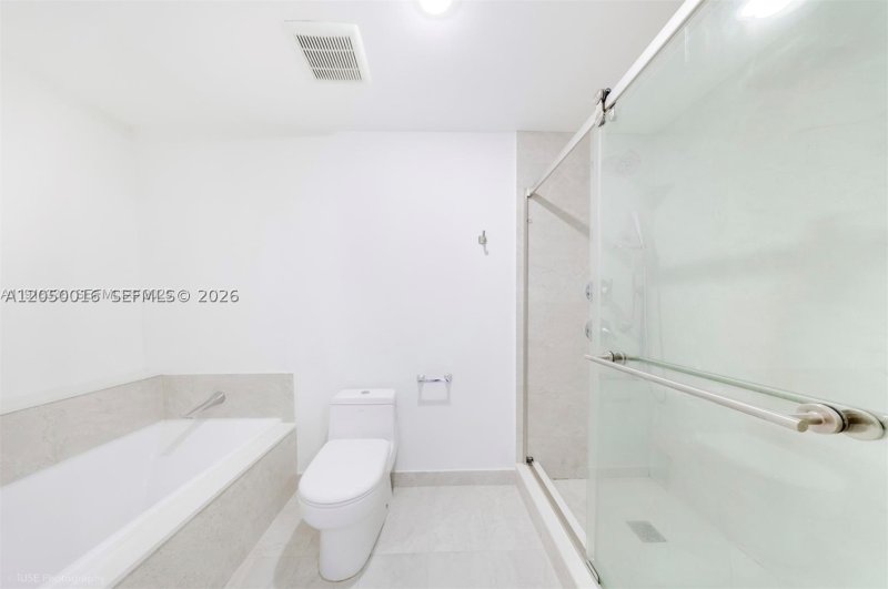 Apartment for rent at Aria on The Bay 2304