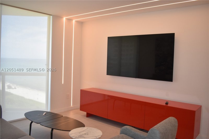Apartment for rent at Akoya 1211