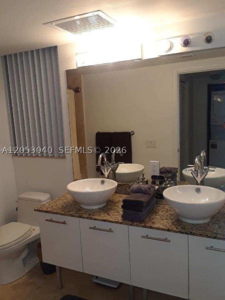 Alquiler de apartamento en Brickell on the River South 402