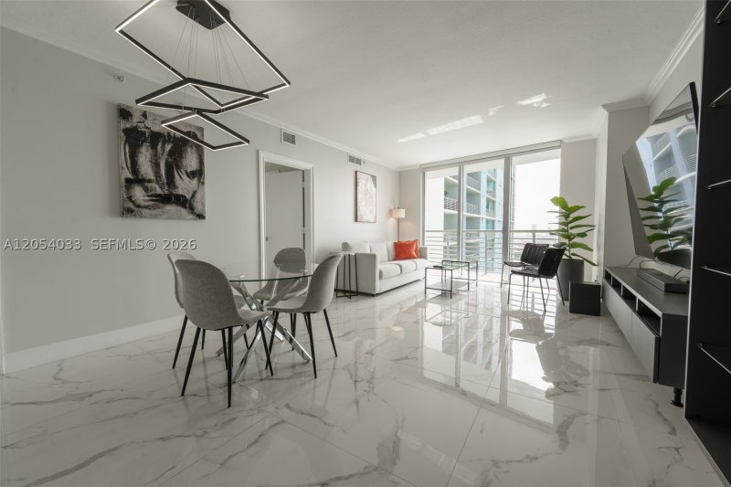 Aluguel de apartamento no One Miami East Tower 3326