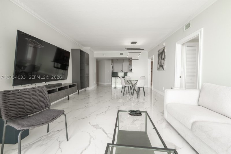 Aluguel de apartamento no One Miami East Tower 3326