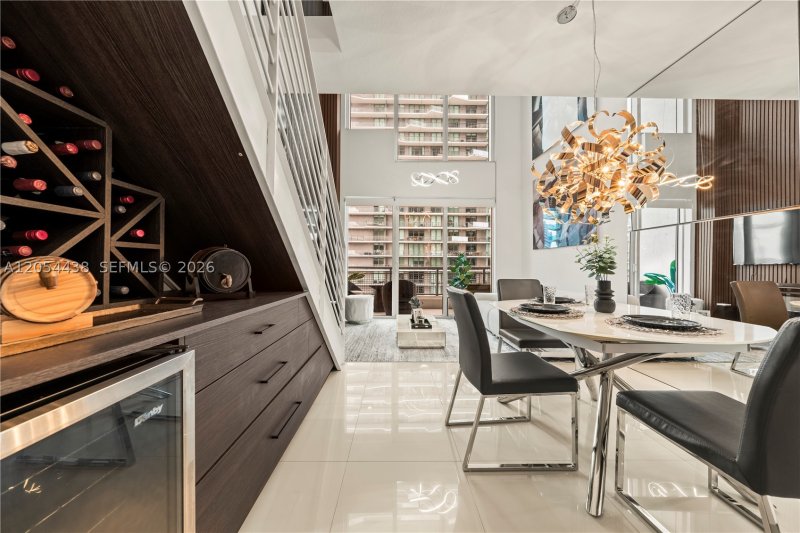 Apartment for rent at Infinity on Brickell 2422