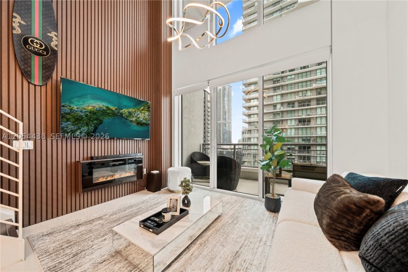 Apartment for rent at Infinity on Brickell 2422