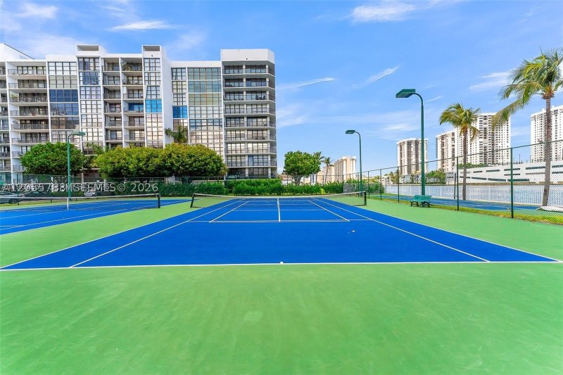 Apartment for rent at Oceanview Park 412