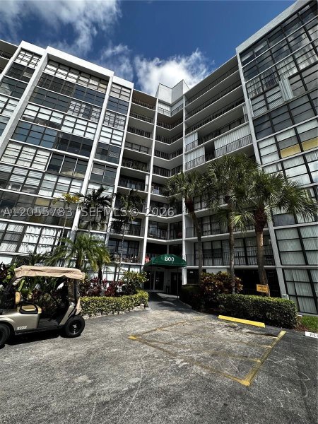 Apartment for rent at Oceanview Park 412
