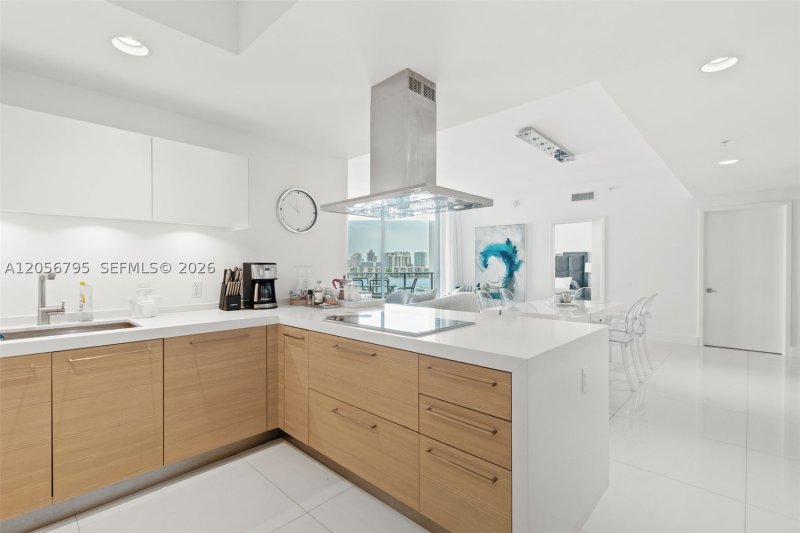 Apartment for rent at Marina Palms Yacht Club 603