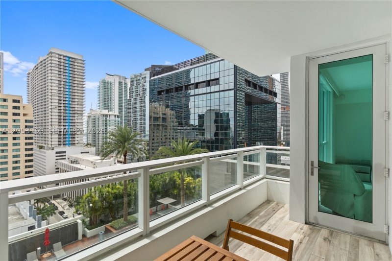 Condo for sale at The Bond 1602