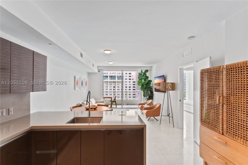The Bond Apt #1602