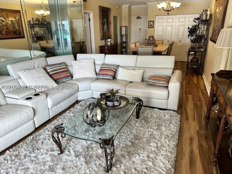 Condo for sale at The Hemispheres MN