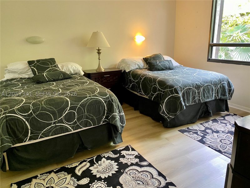 Alquiler de apartamento en Key Colony IV Botanica 347